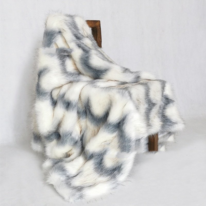 Fox Fur Blanket - Luxurious, Soft, and Cozy Faux Fur Throw for Stylish Home Décor