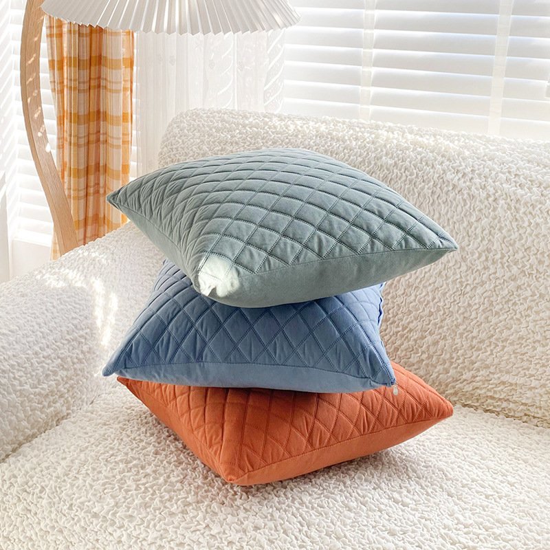 Living Room Home Pillows with Fabric Art – Velvet Cushions for Elegant Decor