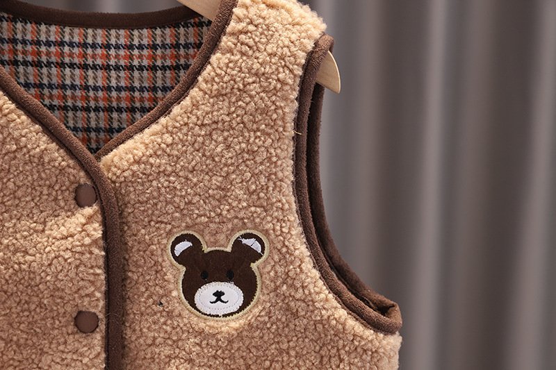 Children's Clothes – Velvet for Warmth and Comfort
