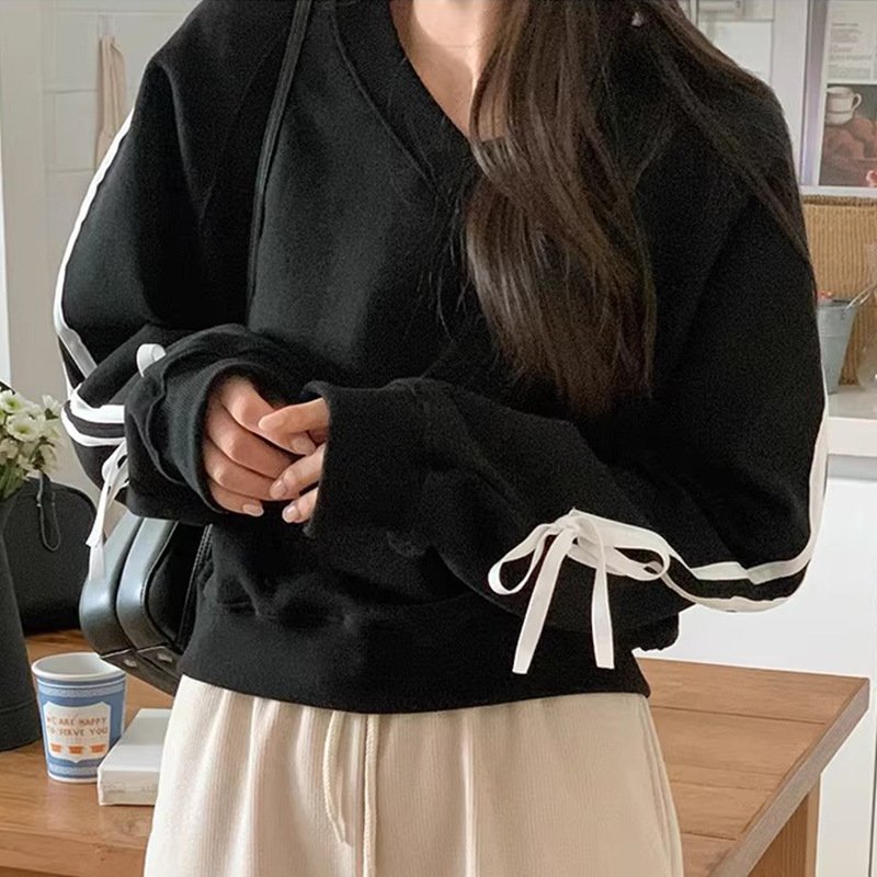 Women's Fashion Solid Color Hoodie - Casual & Stylish Pullover