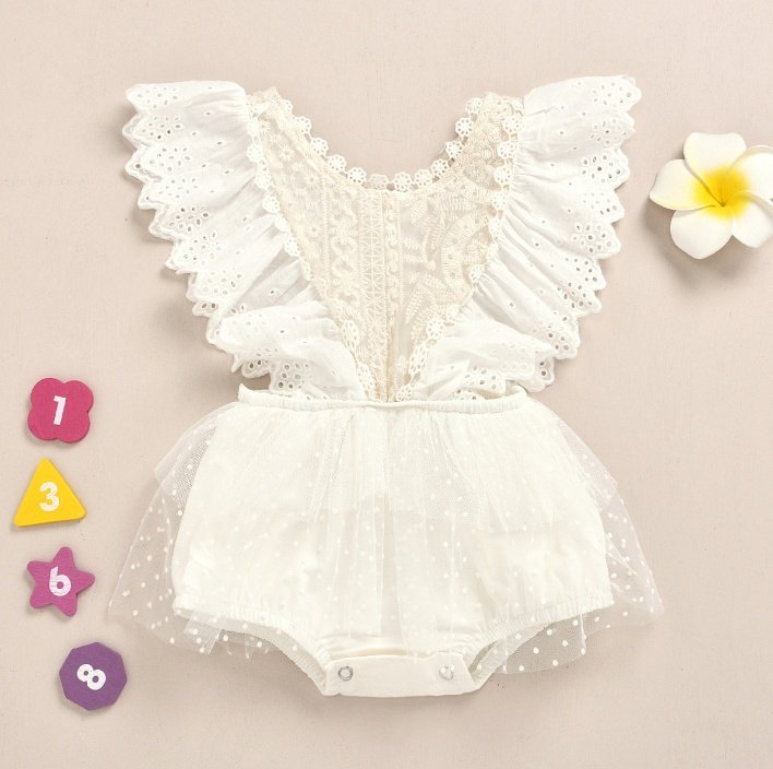 Sleeveless Lace Baby Creeper - Soft & Elegant Baby Outfit for Warm Weather