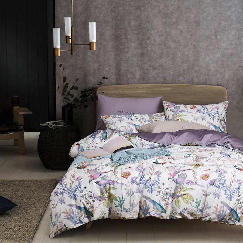 Four-Piece Cotton Bed Set – Comfortable and Soft Bedding for a Cozy Sleep