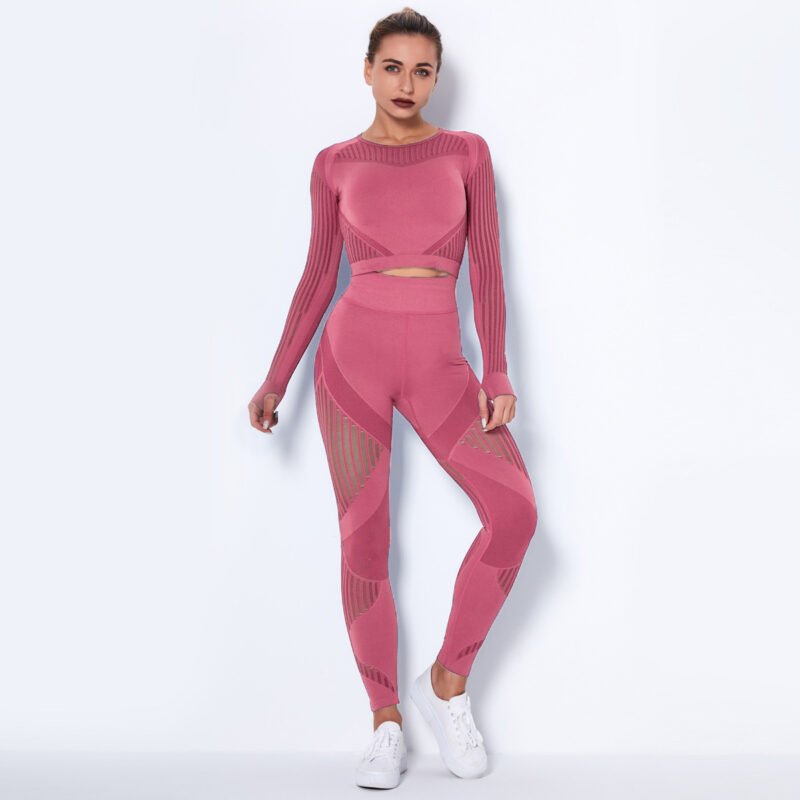 Seamless Knitted Absorbent Yoga Long-Sleeved Suit | Yoga Wear for Comfort and Performance