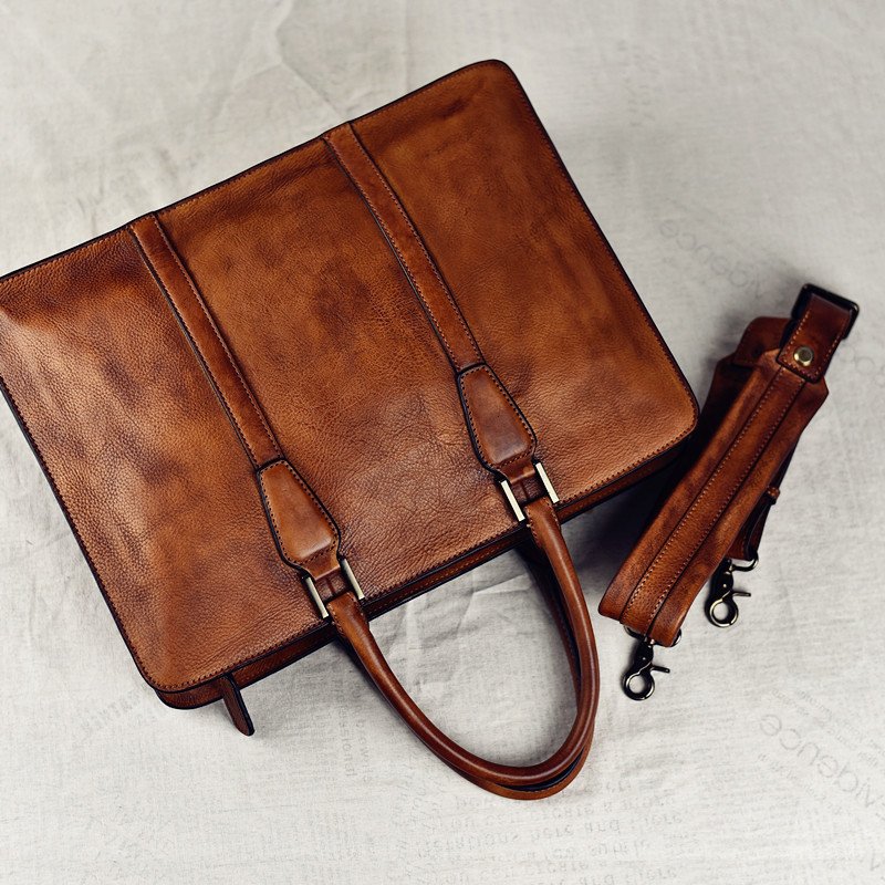 Men's Tanned Leather Handbag | Retro Horizontal Style
