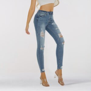 Women's Ripped Skinny Jeans - Stylish Skinny Jeans