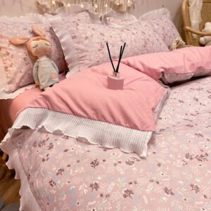Gentle Wind Network Red Bedding Set of Four – Summer Countryside Style Bedding