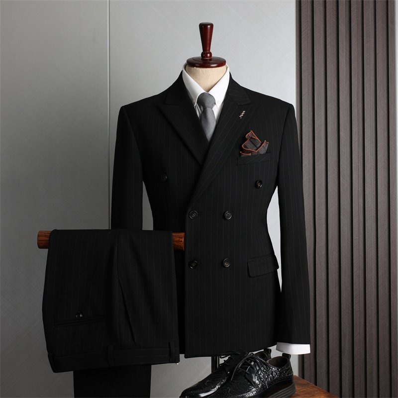 Double Breasted Suit for Men – Classic & Elegant Formal Wear