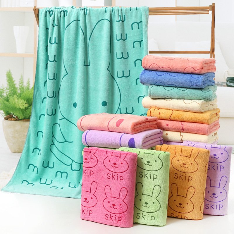 Cartoon Print Bath & Beach Towel – Fun, Soft & Absorbent for Kids and Adults