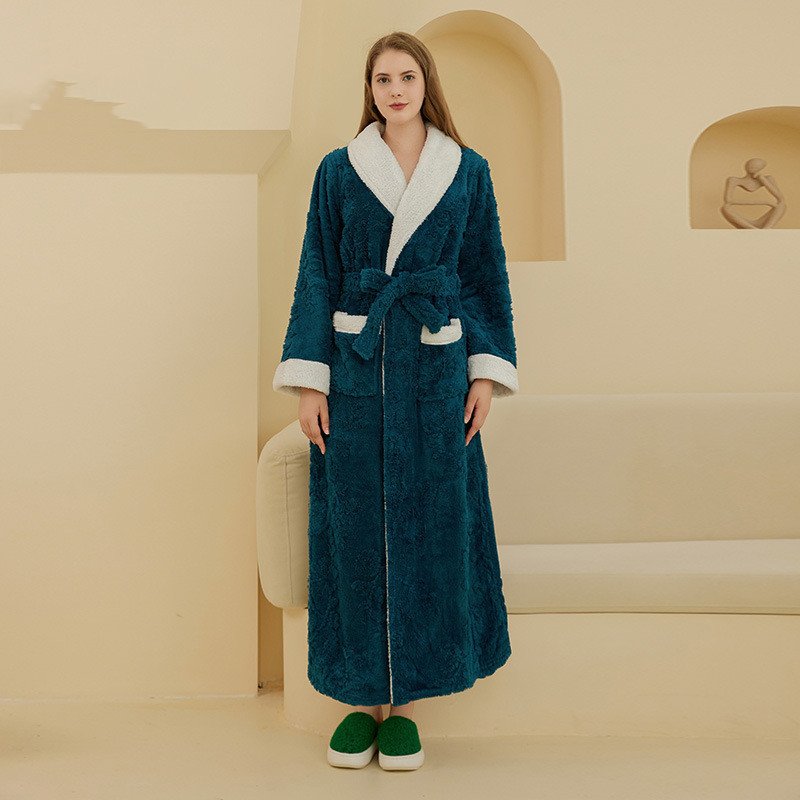 Thickened Flannel Sleepwear- Cozy & Elegant Nightgown