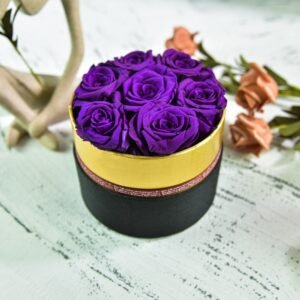 Preserved Flower Rose Hug Bucket – Christmas Gift Box for Elegant Holiday Gifting
