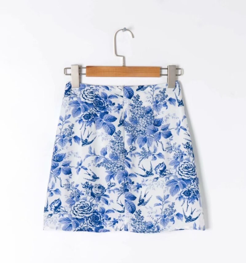 Blue and White Printed Stretch Slimming Skirt – Stylish and Comfortable