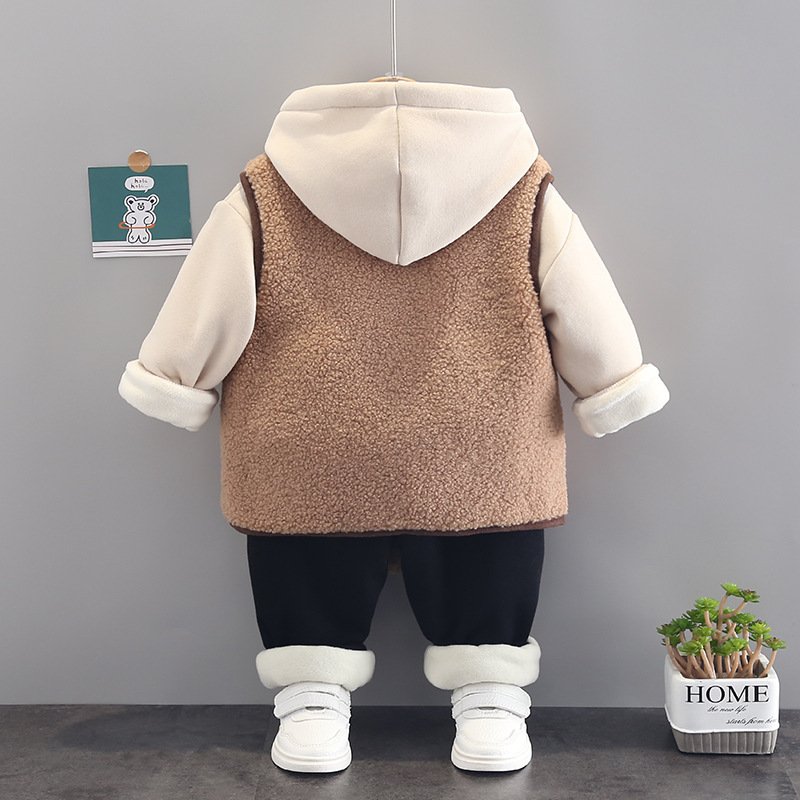 Children's Clothes – Velvet for Warmth and Comfort