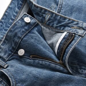 Straight-Leg Distressed Casual Jeans for Men – Trendy & Comfortable Denim
