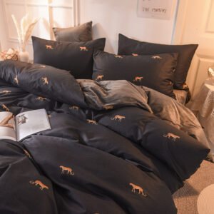 Fashion Student Sheet Set – Stylish Blanket Cover Bedding 4-Piece Set