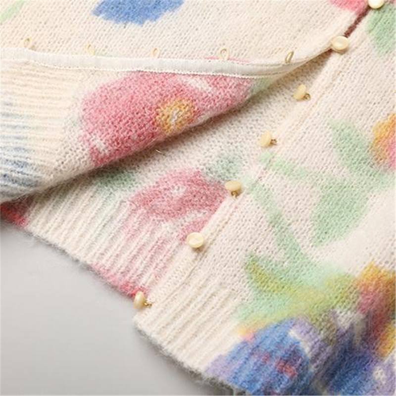 New Fashion V-Neck Colored Knit Cardigan Sweater for Women