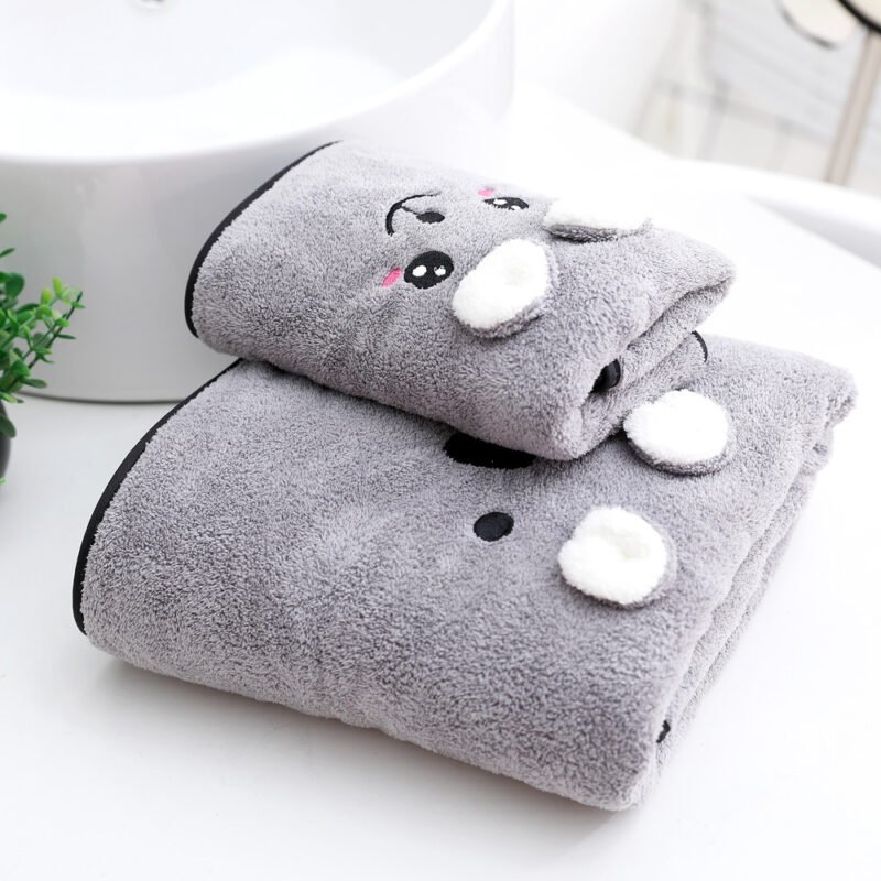 Coral Velvet Bath Towel Two-Piece Set – Rabbit Ears & Koala Bear Design in Gift Box