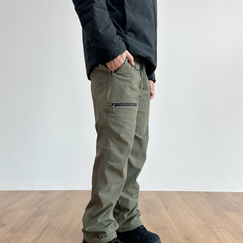 American-Style Outdoor Straight Velvet Overalls – Stylish & Comfortable Winter Wear