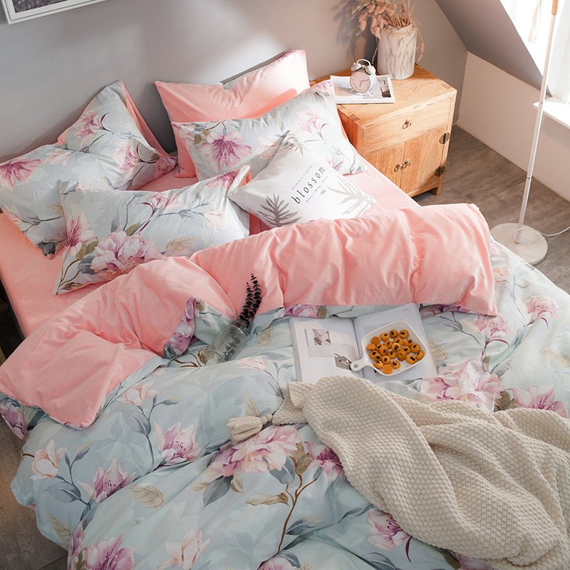 Fashion Student Sheet Set – Stylish Blanket Cover Bedding 4-Piece Set