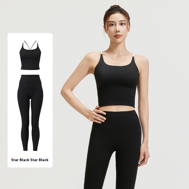 Polyester Women's Solid Color Stitching Yoga Suit | Comfortable & Stylish Activewear