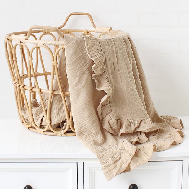 Baby Blanket with Ruffles - Soft & Stylish Newborn Blanket