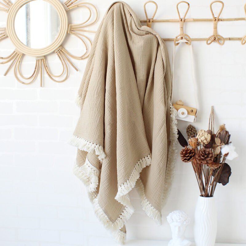 Baby Blanket with Ruffles - Soft & Stylish Newborn Blanket