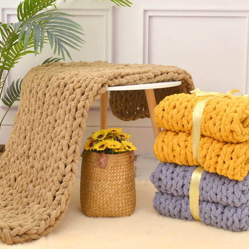 Handmade Thick Wool Woven Blanket – Cozy Sofa Throw for Ultimate Comfort
