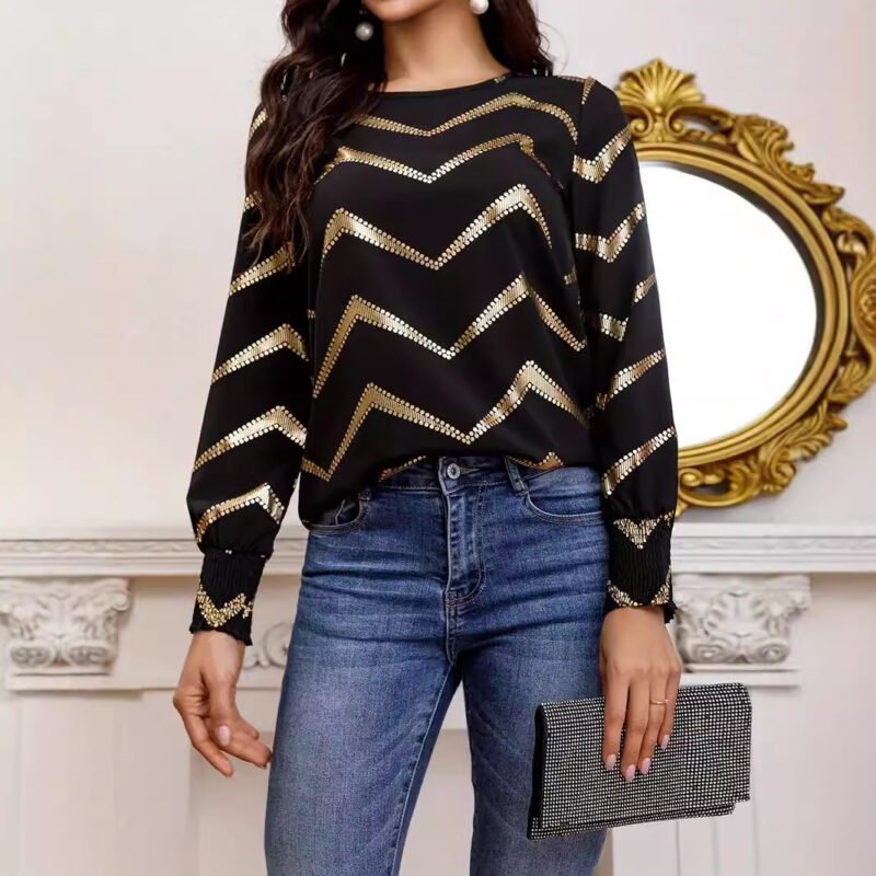 Crew Neck Casual Pleating Long Sleeve Shirt | Stylish and Comfortable