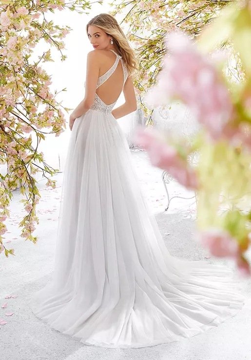 Sleeveless Halter Neck Wedding Dress - Slim Fit Bridal Gown