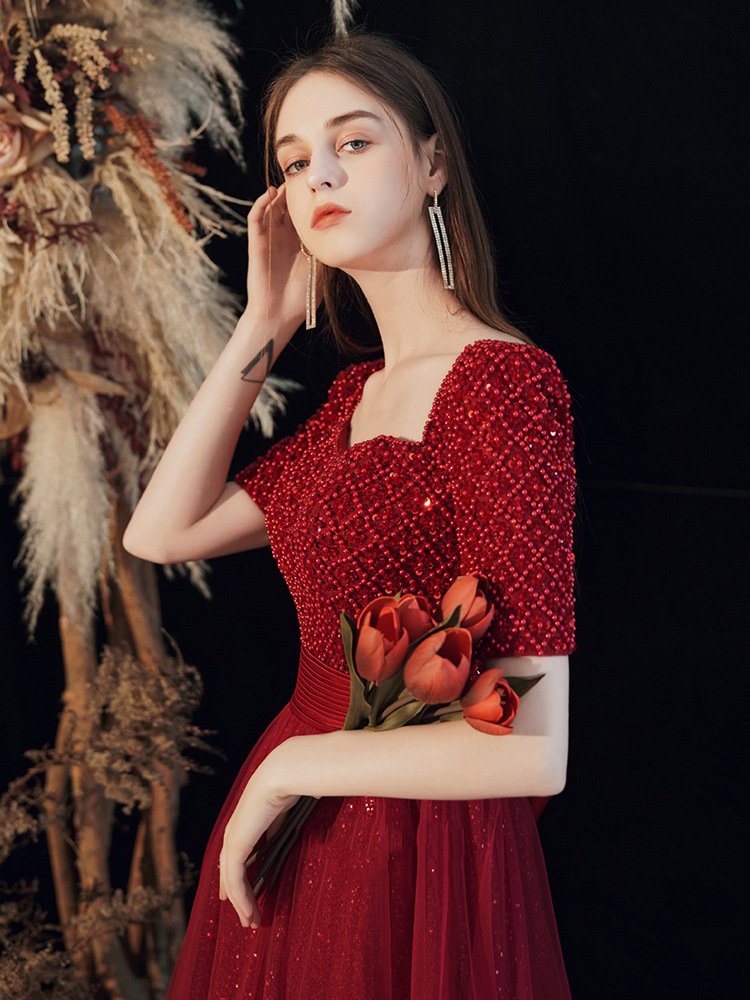 New Wine Red Evening Dress – Elegant & Chic Formal Gown