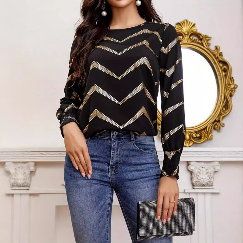 Crew Neck Casual Pleating Long Sleeve Shirt | Stylish and Comfortable