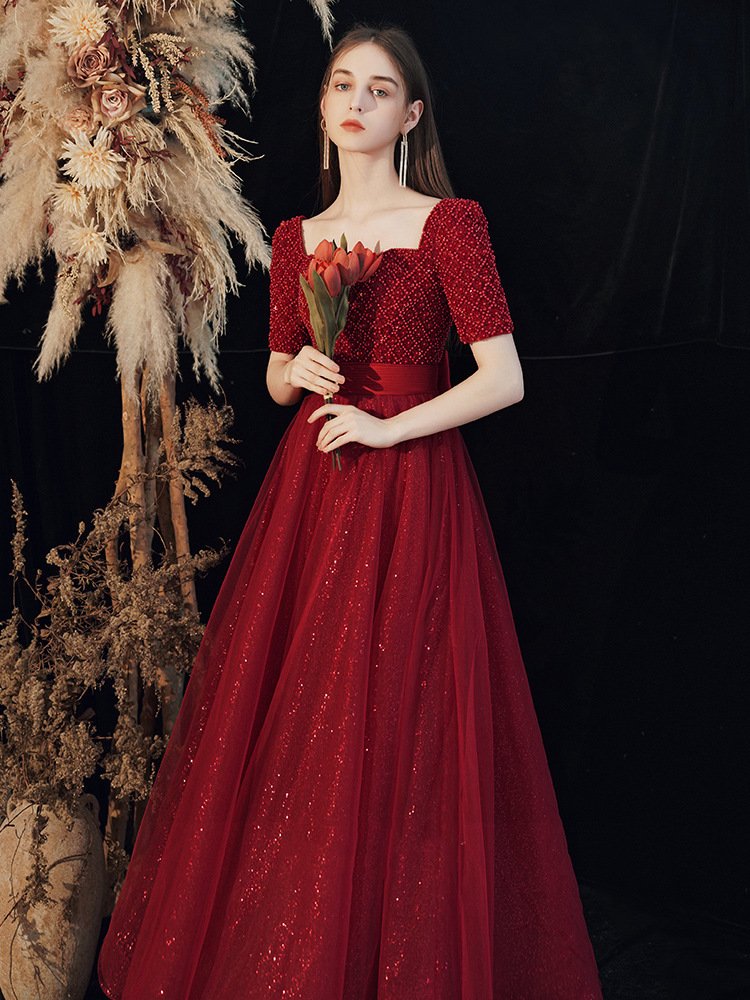 New Wine Red Evening Dress – Elegant & Chic Formal Gown
