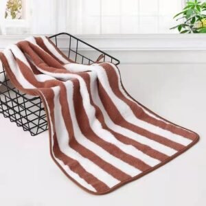 Coral Fleece Wide Striped Edge Towels – Soft, Absorbent, Thickened & Lint-Free for Home Use