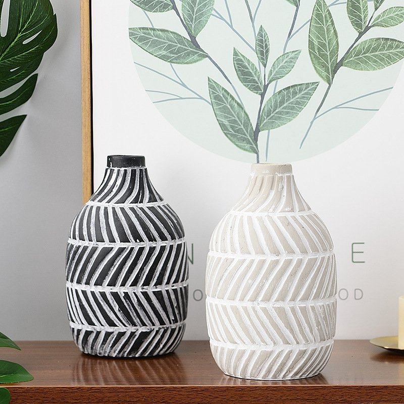 Ceramic Vase Decoration – Simple Handicraft Art for Flower Arrangements and Hydroponics