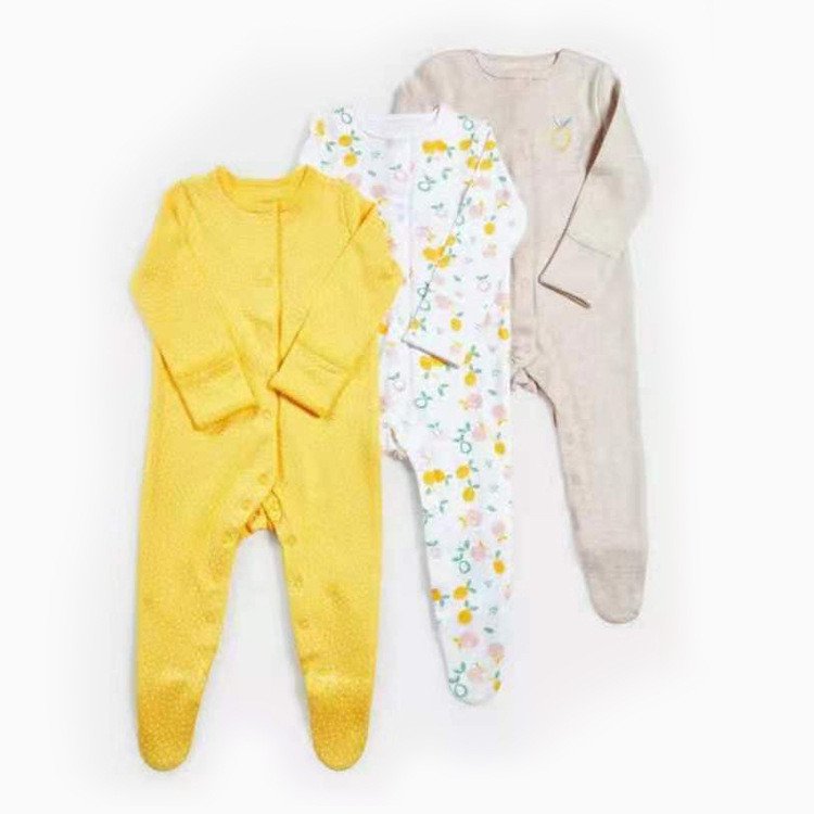 Baby Clothes Three-Piece Gift Box – Stylish & Comfortable Outfit Set for Newborns