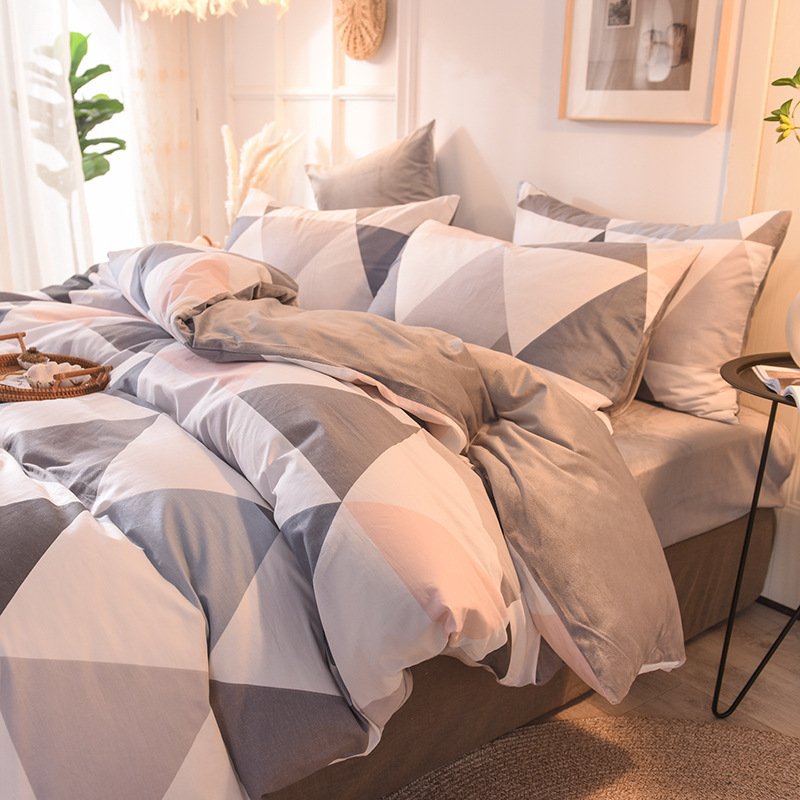 Fashion Student Sheet Set – Stylish Blanket Cover Bedding 4-Piece Set