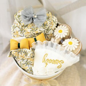 Baby Clothes Gift Box – Newborn Set of Adorable & Comfortable Outfits