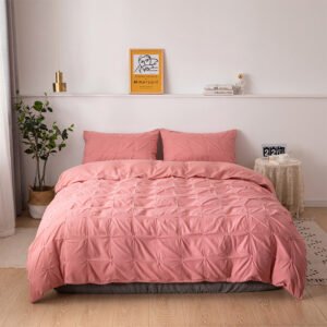 Three-Piece Set of Bedding – Soft and Comfortable Bedding Set for Your Bedroom