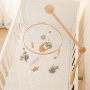 Nordic Style Felt Animal Bed Bell - Baby Crib Hand-Eye Coordination Hanging Ornament