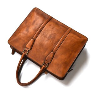 Men's Tanned Leather Handbag | Retro Horizontal Style