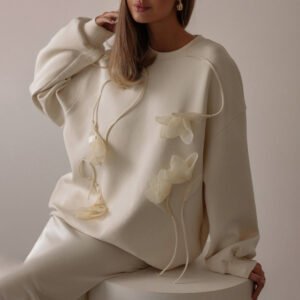 Flower Three-Dimensional Style Design Sweater for Women - Elegant & Trendy Knitwear