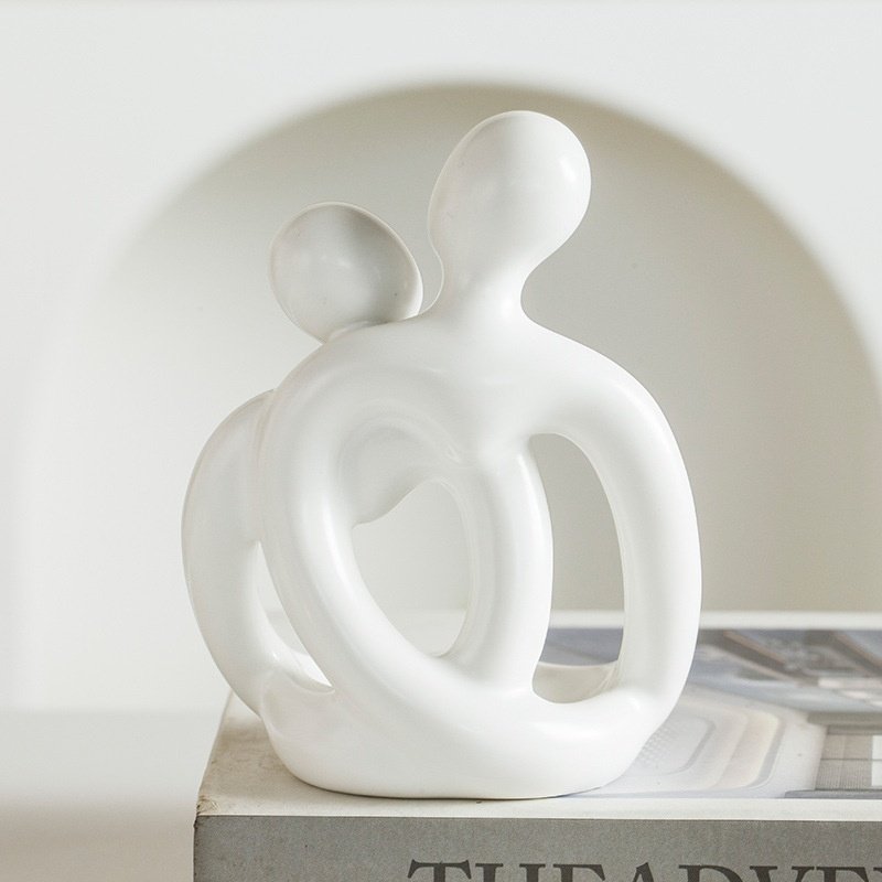 Ceramic Couple Candlestick – Modern Nordic Suit & Retro Aromatherapy Candle Cup Ornaments