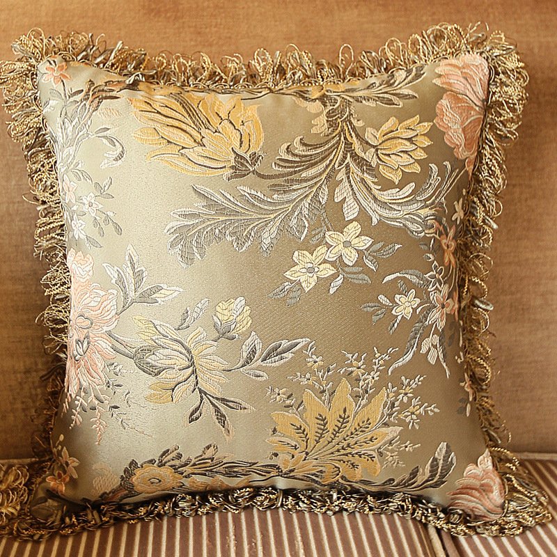 European Style Living Room Sofa Tassel Pillow Cover – Elegant Home Decor