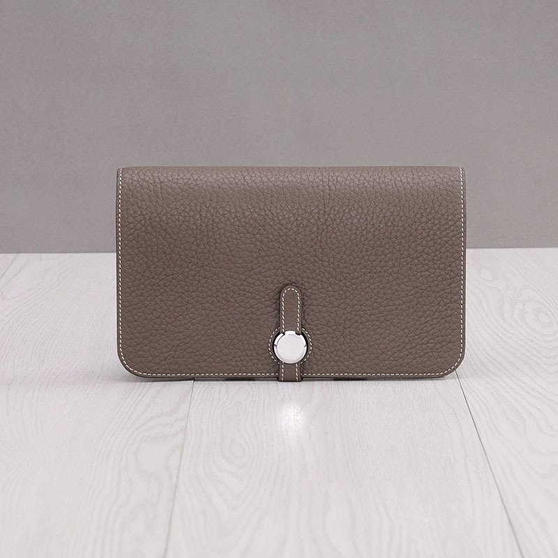 New Women's Long Genuine Leather Large-Capacity Handbag - Stylish & Spacious
