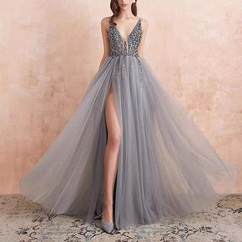Sexy V-Neck Long Prom Dresses – Elegant & Glamorous Evening Gowns