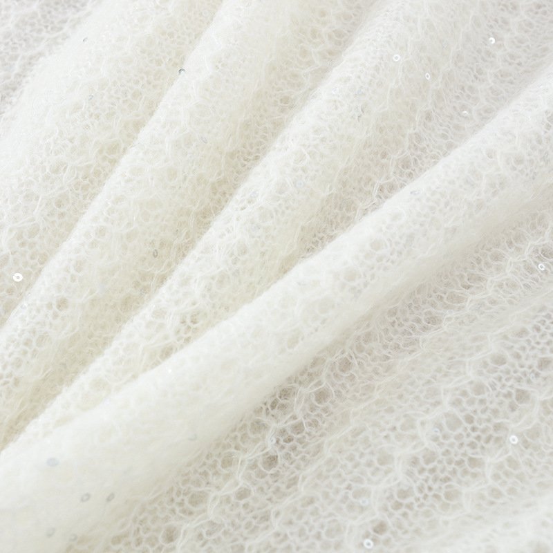 Pearl Buckle Retro Elegant Alpaca Wool Sweater – Sophisticated Women's Knitwear One-Size
