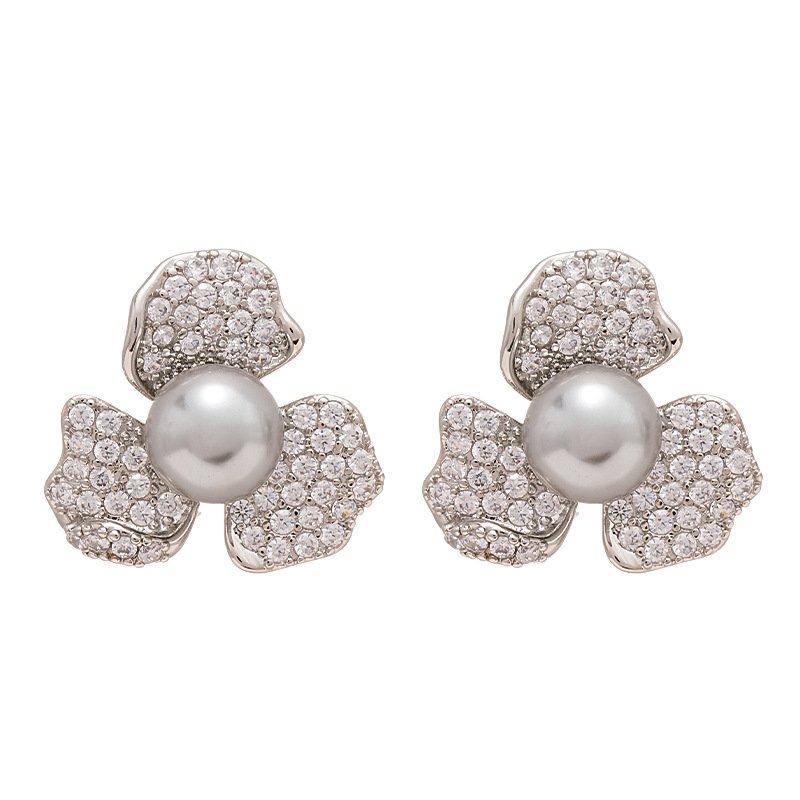 Pearl Flower Zircon Stone Earrings – Timeless & Sophisticated Jewelry