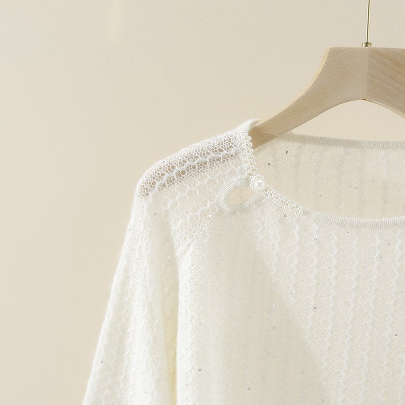 Pearl Buckle Retro Elegant Alpaca Wool Sweater – Sophisticated Women's Knitwear One-Size