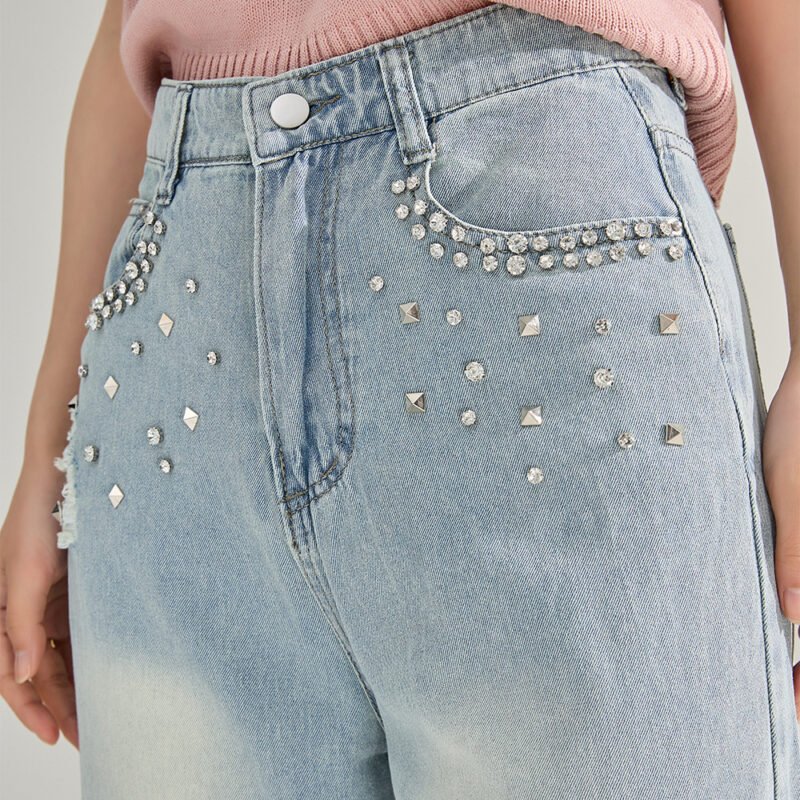 Light Blue Metal Rivet Hole Wide Leg Jeans for Women – Loose & Slimming Fit