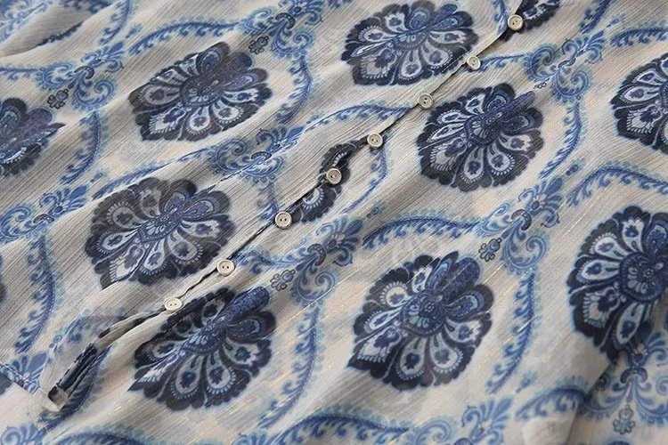 Long-Sleeved Loose Metallic Printed Shirt for Women – Stylish & Trendy Blouse