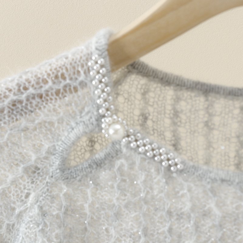 Pearl Buckle Retro Elegant Alpaca Wool Sweater – Sophisticated Women's Knitwear One-Size